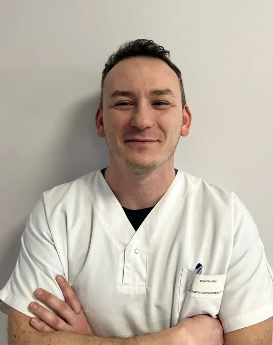 Rafik Benattallah, kinésithérapeute — TheraNEX Centre Osny